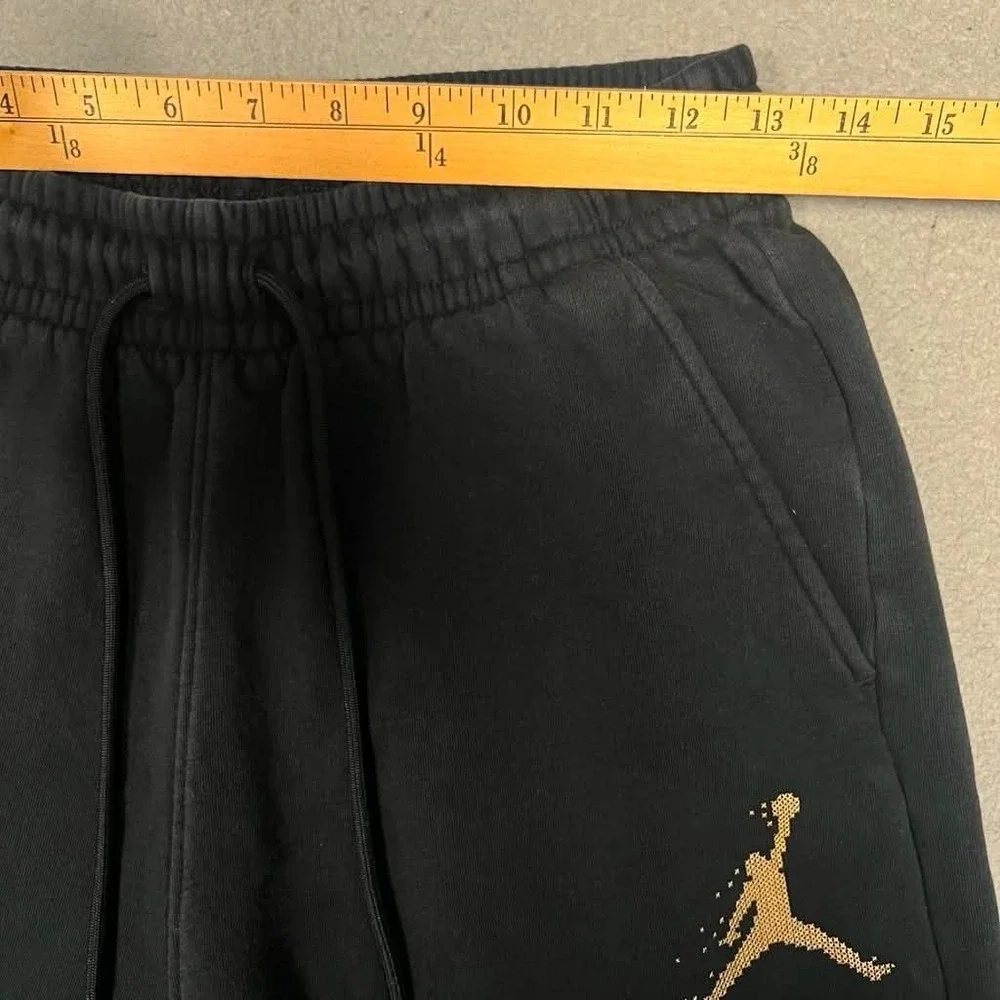 Jordan Essentials Holiday Sweatpants Men's Sz S Black Fleece Gold Jumpman Jogger